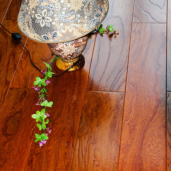 多層實(shí)木地板