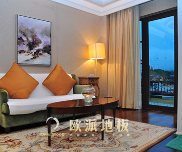 實(shí)木復(fù)合地板