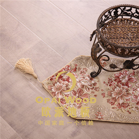 木地板保養(yǎng)